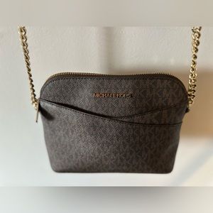 MK CROSSBODY BAG